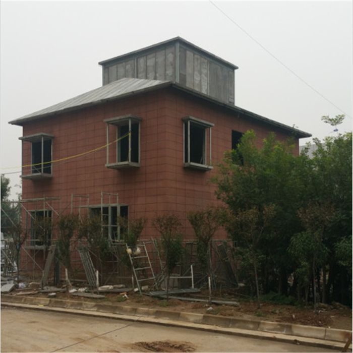 輕鋼結構內(nèi)外墻板集成房